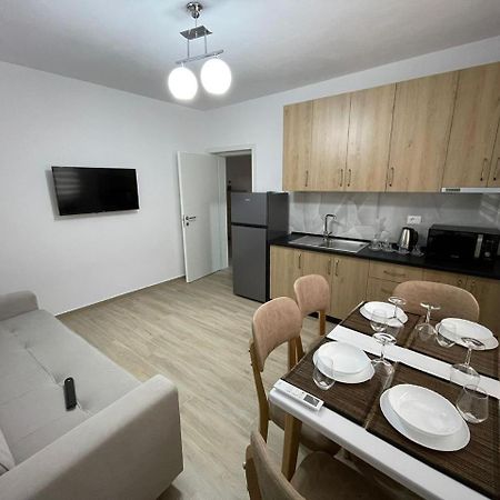 טיראנה Kevi 'S Place מראה חיצוני תמונה
