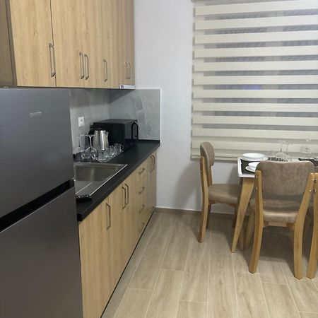 טיראנה Kevi 'S Place מראה חיצוני תמונה