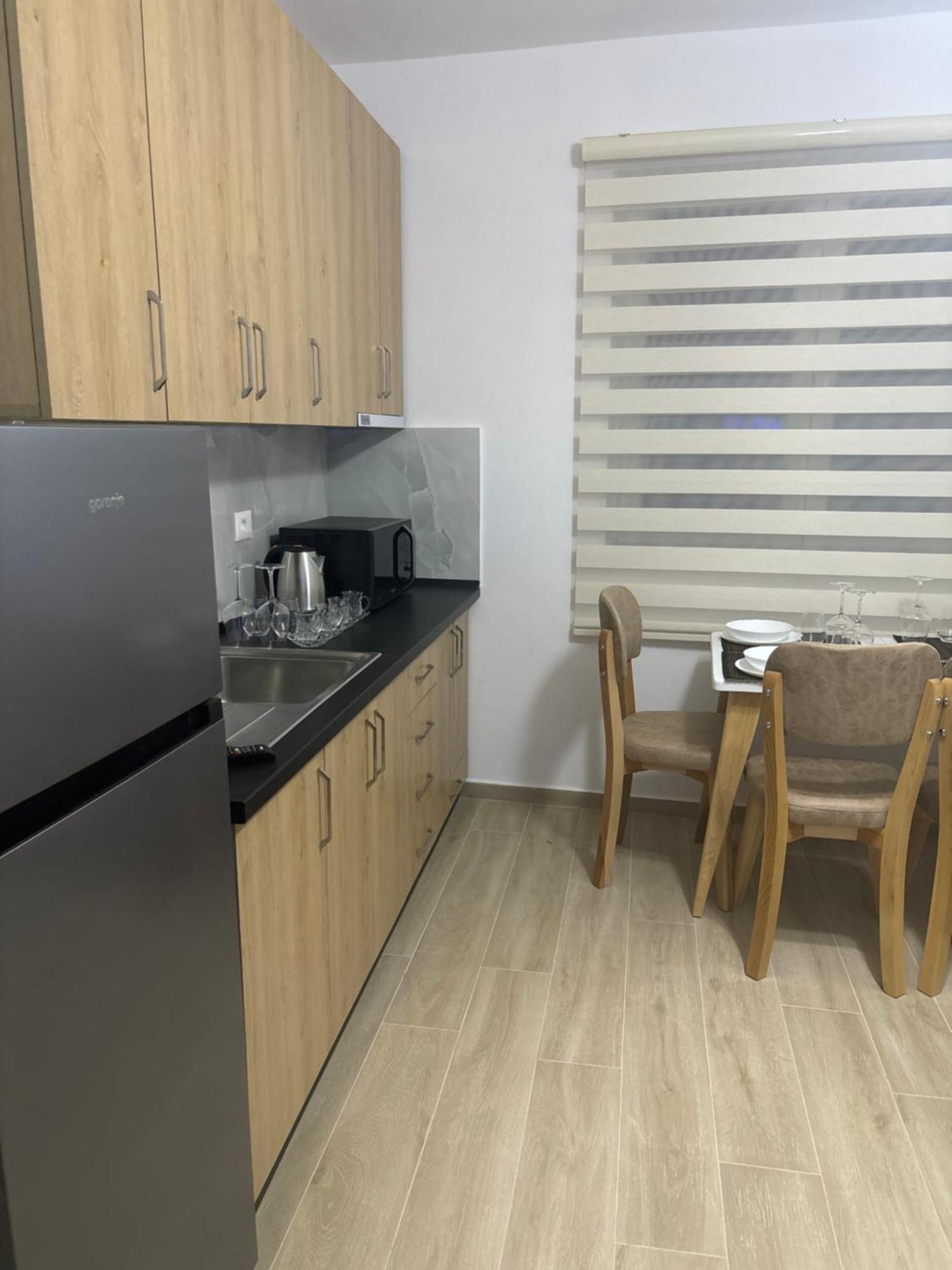 טיראנה Kevi 'S Place מראה חיצוני תמונה